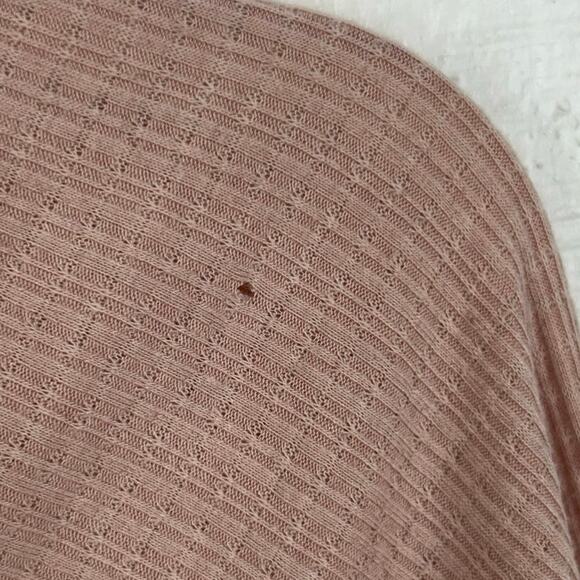 UO Out from Under Women Pointelle Long Sleeve Top Fairy Pink Size Medium FLAW - Picture 8 of 8